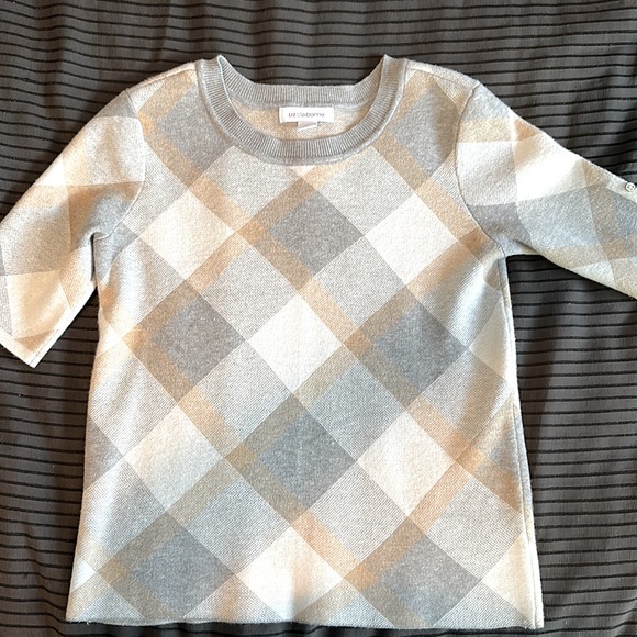 Liz Claiborne Plaid Sweater - Picture 3 of 7
